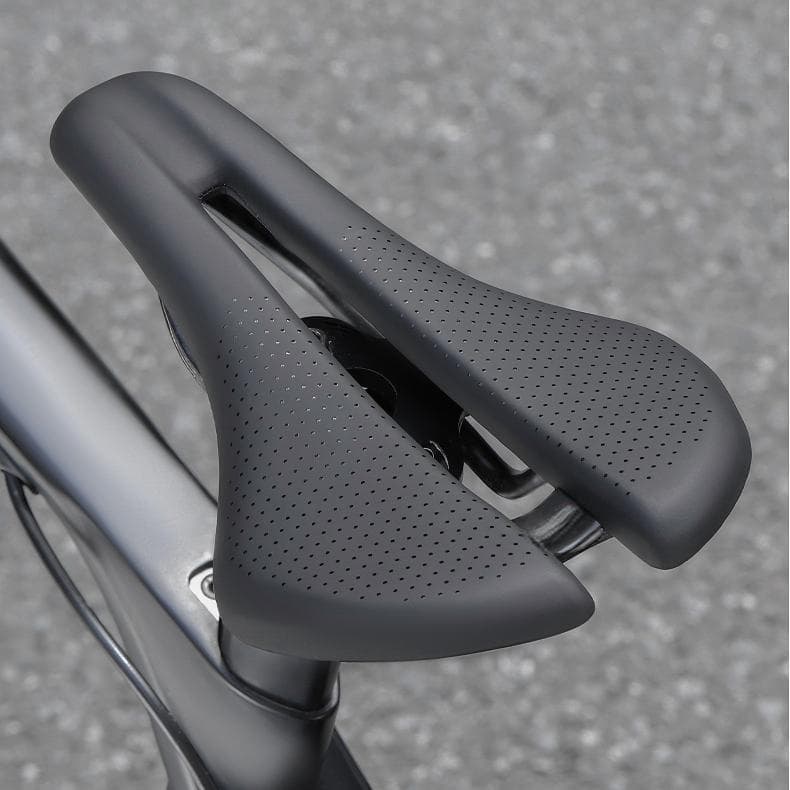 Carbon Fiber Bike Saddle, Hollow Lightweight Racing Cycling Seat